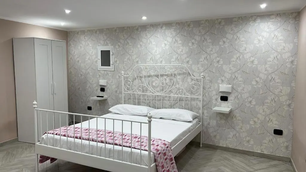 La Dimora Di Vittoria Apartment Naples 0*,